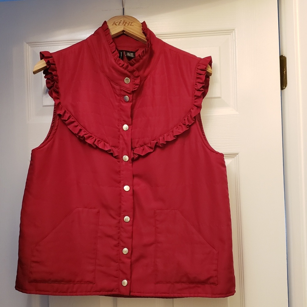 ND New Directions quilted semi puffy vest Red L